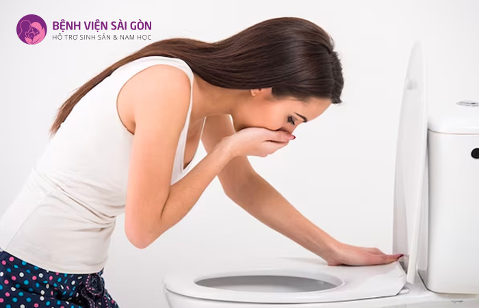 Sử dụng thuốc kích thích buồng trứng thường sẽ có triệu chứng buồn nôn