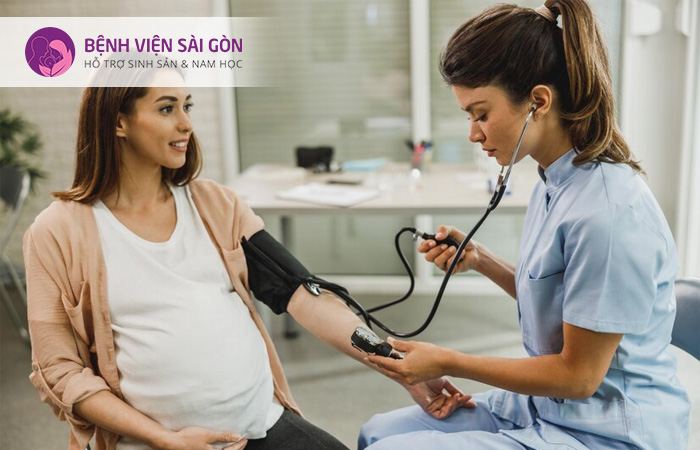Những mẹ bầu bị cao huyết áp rất có khả năng bị tiền sản giật