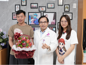 Chị Cao Thị Mỹ Linh và anh Nguyễn Văn Nam